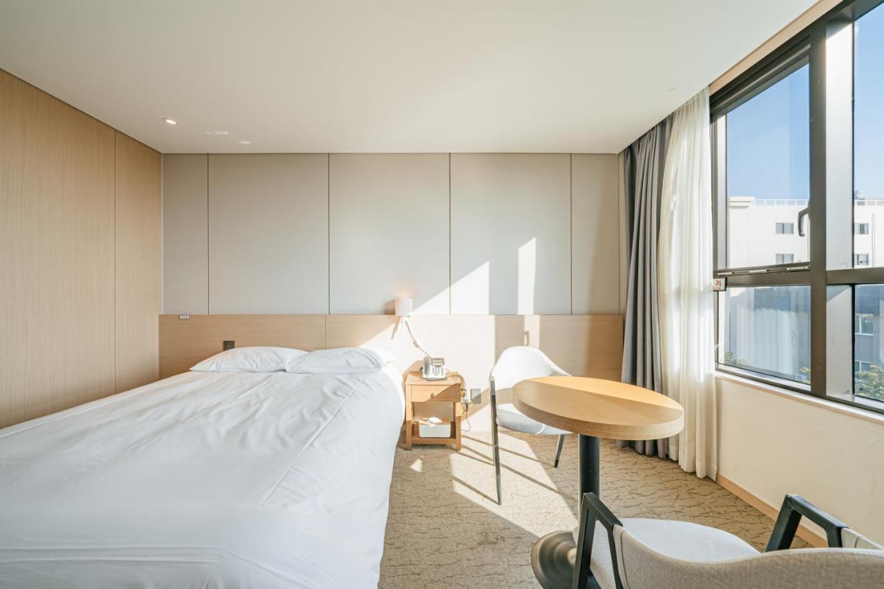 Hotel Zinc Seogwipo Eksteriør bilde