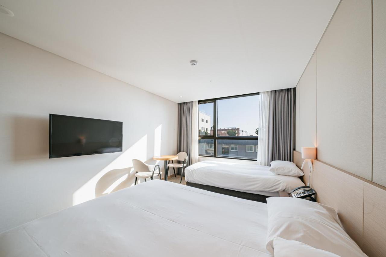 Hotel Zinc Seogwipo Eksteriør bilde
