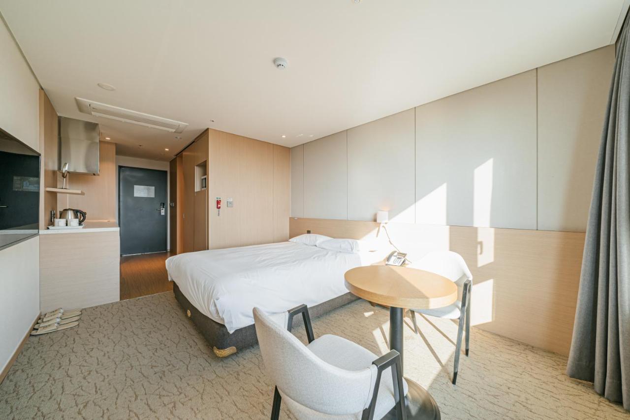 Hotel Zinc Seogwipo Eksteriør bilde