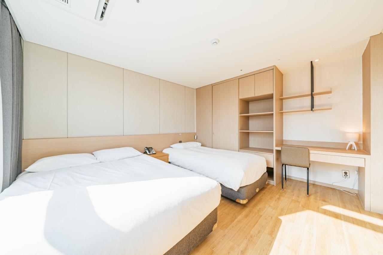 Hotel Zinc Seogwipo Eksteriør bilde