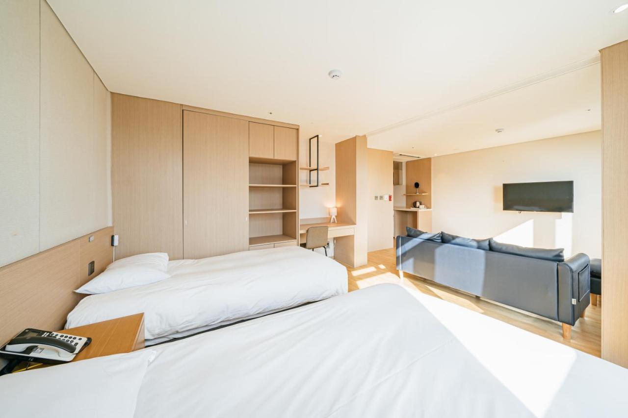 Hotel Zinc Seogwipo Eksteriør bilde
